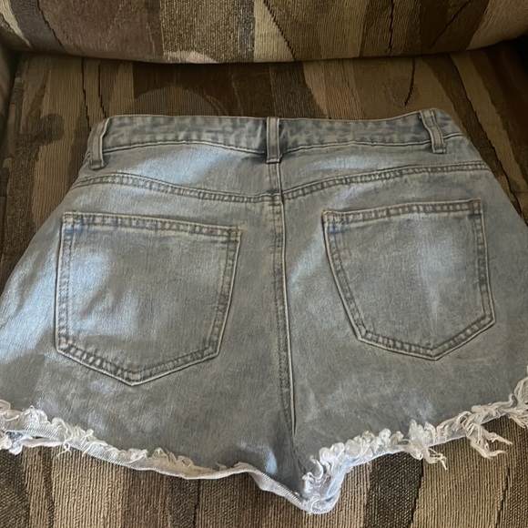 SHEIN blue Jean shorts - Picture 2 of 2